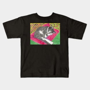 Sleeping tuxedo cat Kids T-Shirt